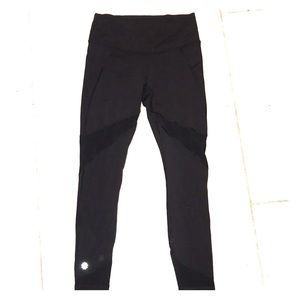 Athleta Stealth Mesh 7/8 Tight